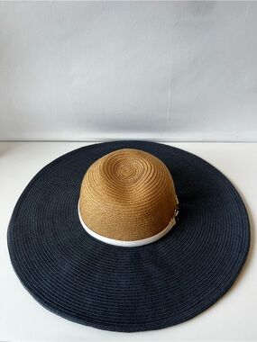 Genie by Eugenia Kim Wide Brim Two-Tone Straw Sun Hat - Navy & Tan